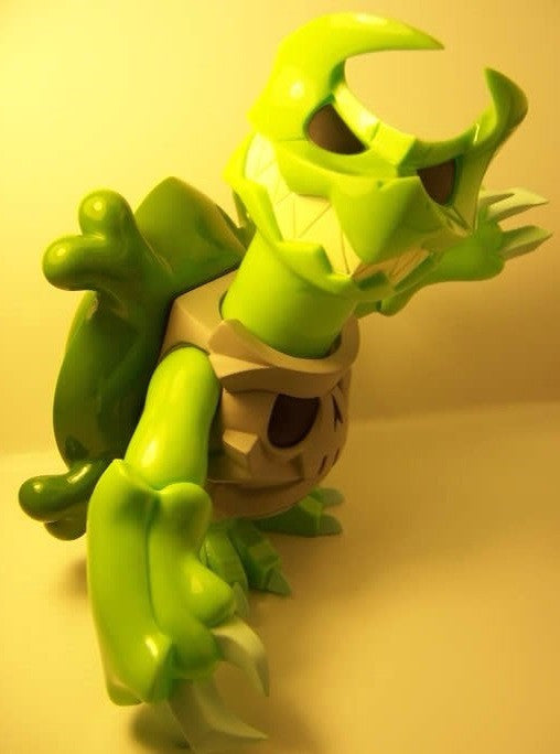 One-Up Touma Skuttle X Monster Regular Green Ver. 5" Vinyl Figure - Lavits Figure
 - 1
