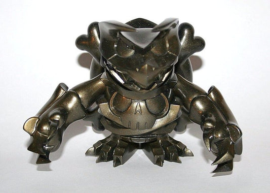 One-Up Touma Skuttle X Monster Real Head 4th Anniversary Black Ver 5" Vinyl Figure - Lavits Figure
 - 1