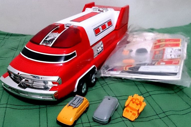 Bandai Super Rescue Solbrain Vehicle Solid States I DX 16" Trunk Car Action Figure - Lavits Figure
- 2