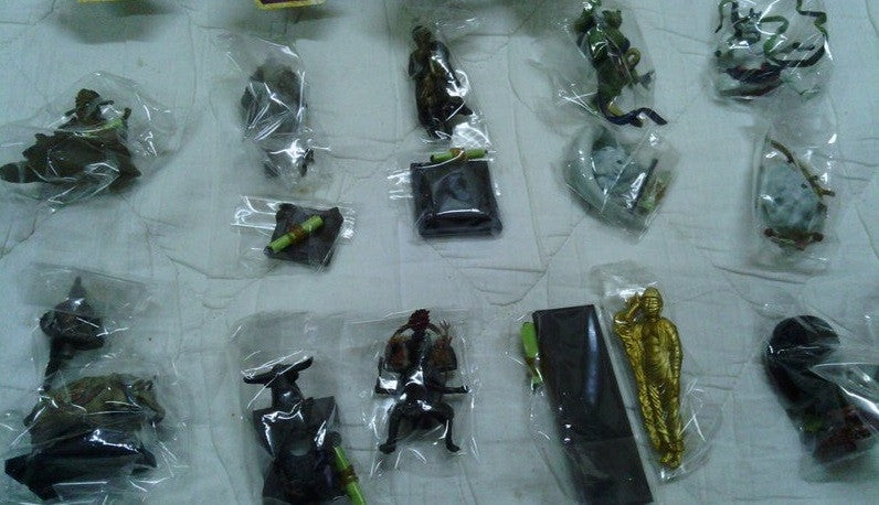 Run'A Buddha Vol 1 9 Trading Collection 12 Figure Set - Lavits Figure
- 2