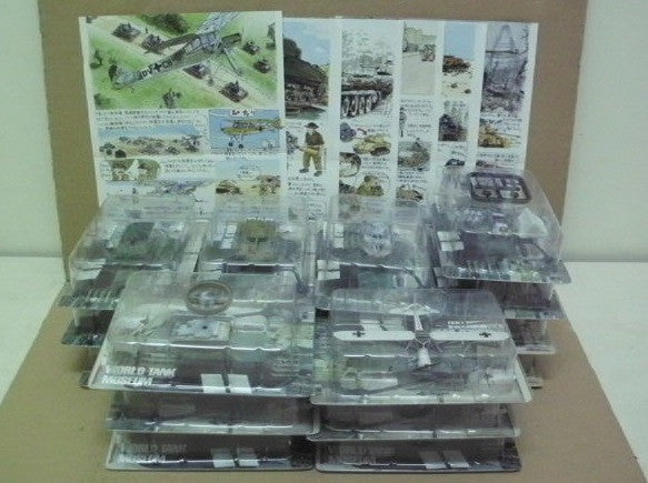 Takara 1/144 World Tank Museum Vol 3 19+1 Secret 20 Trading Collection Figure Set - Lavits Figure
- 1