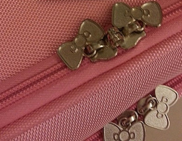 Sanrio Hello Kitty Watsons Limited 18" Pink Board Chassis Roller Baggage Travel Bag Trunk - Lavits Figure
- 3
