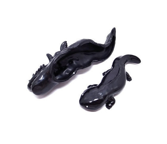 T9G 2014 Salamander Black Ver 6" Vinyl Figure - Lavits Figure
- 2