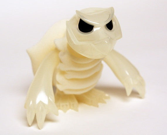 One-Up Touma Skuttle Monster Flocking White Ver 5" Vinyl Figure - Lavits Figure
 - 1