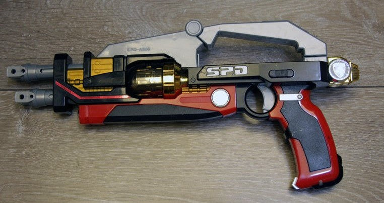 Bandai 2004 Power Rangers Dekaranger SPD Space Patrol Delta Weapon Gun Figure - Lavits Figure
- 1