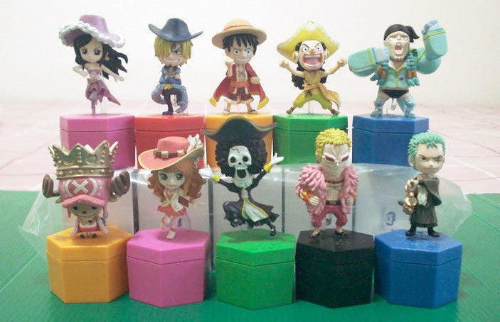 One Piece 15th Anime Anniversary Family Mart Limited 10 Mini Stamp Figure Set - Lavits Figure