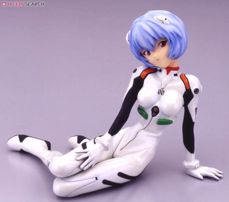 Rei Ayanami Neon selling Genesis Evangelion 1/4 Cold Cast PAINTED figure (vintage/RARE)