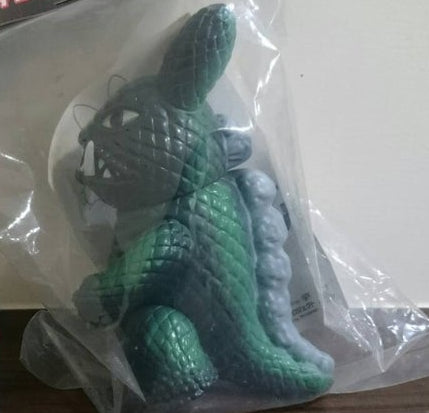 Wonderwall 2007 Frank Kozik KFGU Kaiju For Grown Ups Usagi Gon Green Ver 6" Vinyl Figure