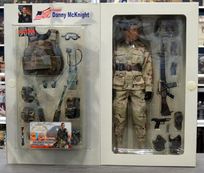 Dragon 12" 1/6 Commander 3rd Battalion 75th Ranger Regiment Mogadishu Somalia Colonel Danny McKnight Action Figure - Lavits Figure
- 2