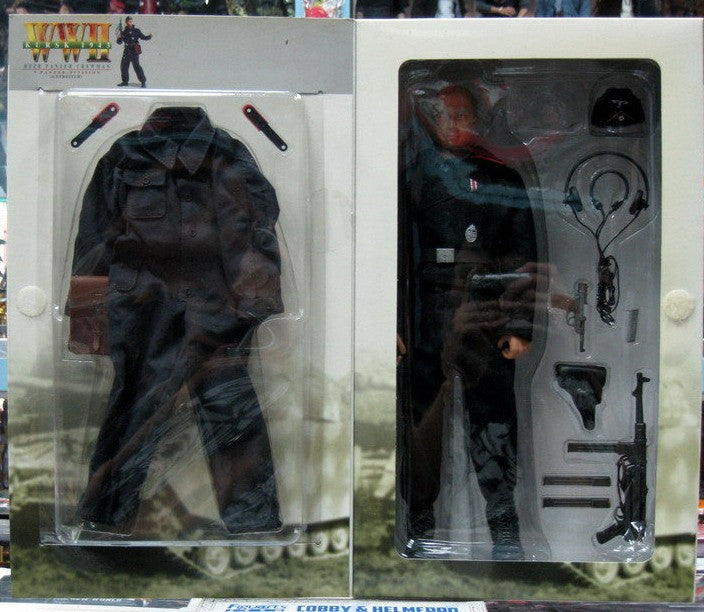 Dragon 12" 1/6 WWII Kursk 1943 Heer Panzer Crewman 7 Panzer Division Gefreiter Marius Action Figure - Lavits Figure
- 2