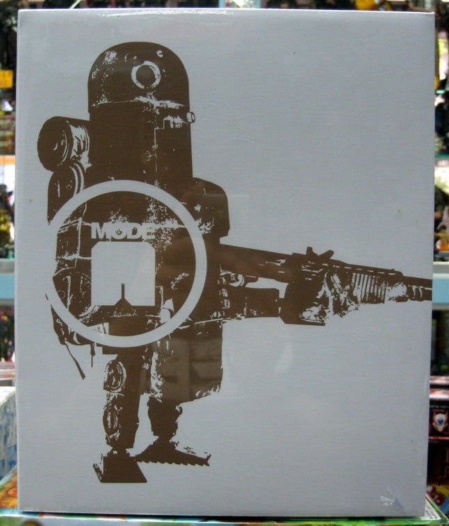 ThreeA 3A Toys 2010 Ashley Wood WWR Bertie Sand Devil Mk 3 Mode A Ver 19" Vinyl Figure - Lavits Figure
 - 2