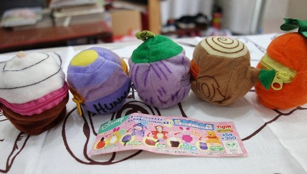 Yujin Gashapon Disney Characters Winnie The Pooh Turned Plush Doll 5 Figure Set - Lavits Figure
- 2
