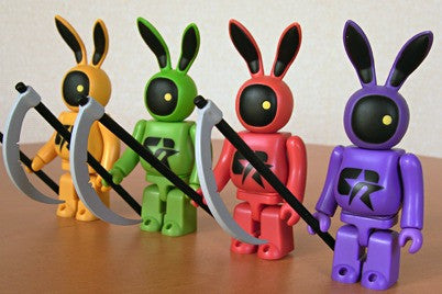 Medicom Toy Kubrick 100% Mayhem Rabbit 4 Figure Set - Lavits Figure
- 1