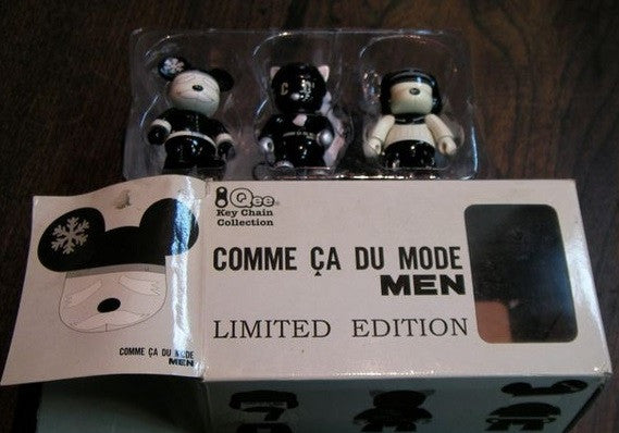 Toy2R Qee Key Chain Collection Comme Ca Du Mode Men Limited Edition 2.5" 3 Figure Set - Lavits Figure
- 2