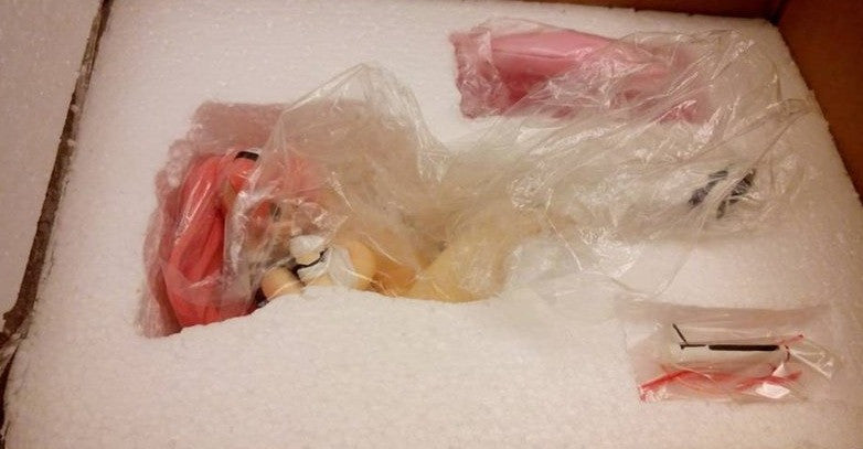 1/8 Newmanoid Cam Polystone Statue Collection Figure - Lavits Figure
- 2