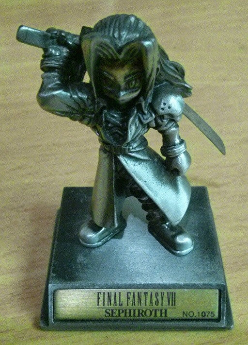 Square Enix Final Fantasy Chrome VII Sephiroth Metal Mini Trading Collection Figure - Lavits Figure
