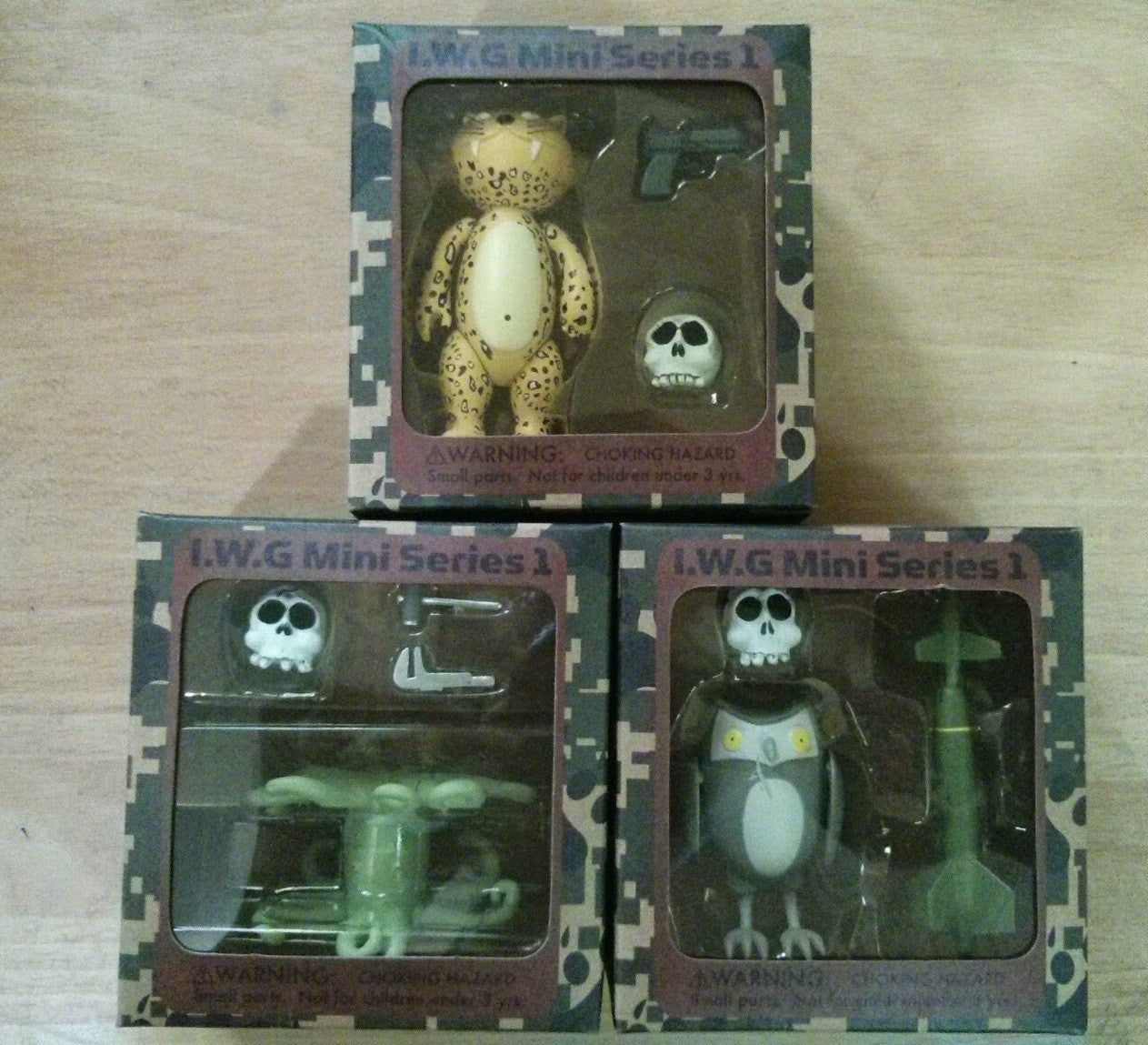 StrangeCo x Rocket World Insurgents Wilderness Gruppo 9 Mini Figure Set - Lavits Figure
- 5