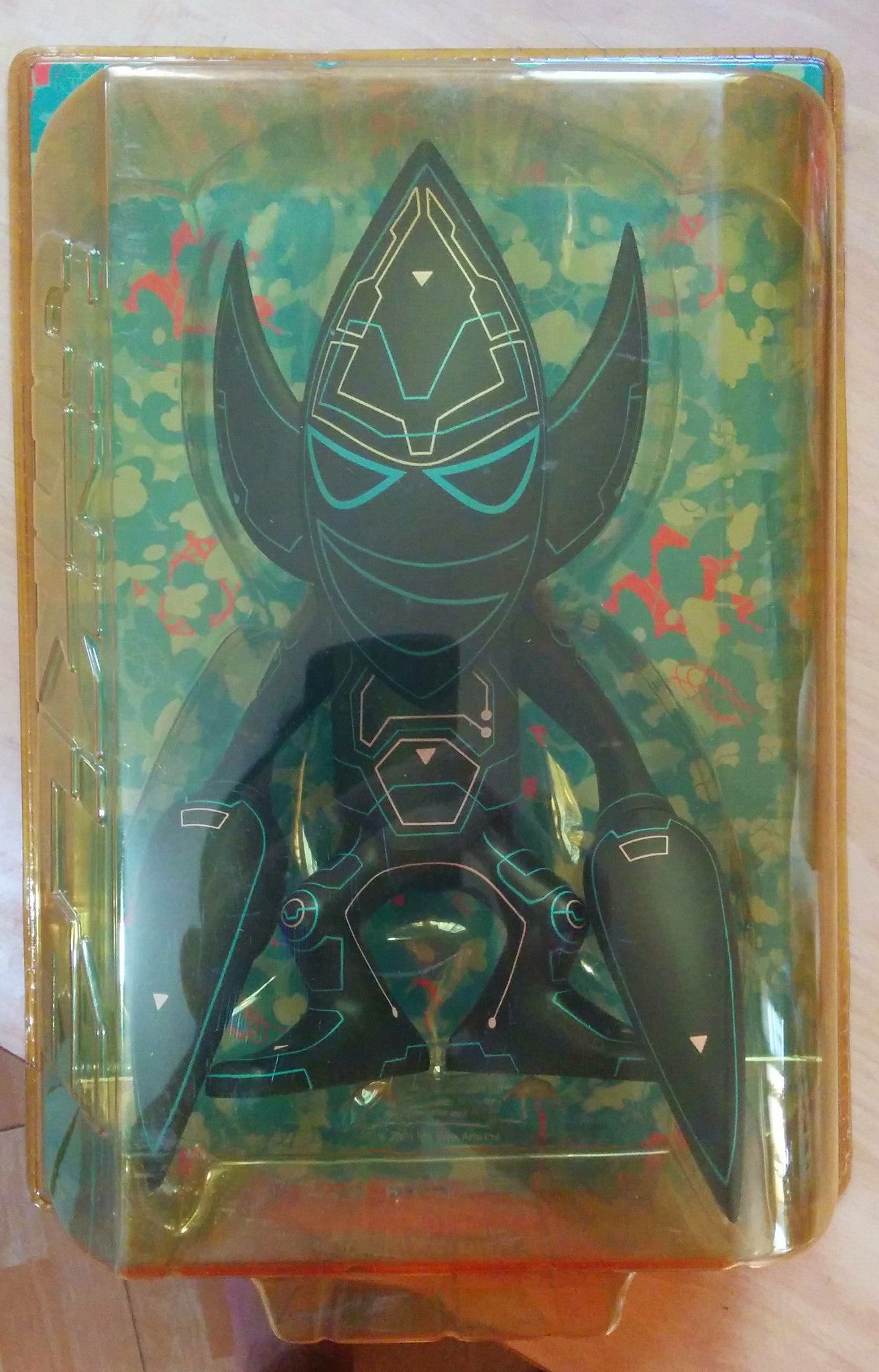 Medicom Toys VCD Vinyl Collectible Dolls Futura Unkle 77 9" Black Vinyl Figure - Lavits Figure
- 2