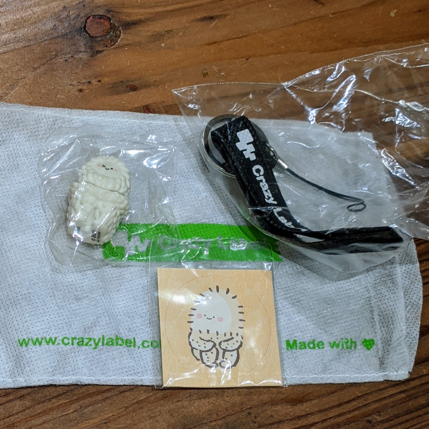 Crazylabel 2009 Bubi Au Yeung Treeson TTF'09 & Phone Strap & Sticker 1.5" Vinyl Figure Set