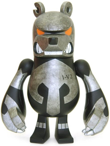 Wonderwall 2008 Touma Knuckle Bear Iron Silver Ver 6" Vinyl Figure - Lavits Figure