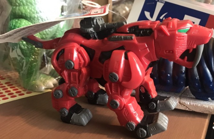 Tomy 1999 Zoids ZFC-003 Saber Tiger Soft Vinyl Model Figure