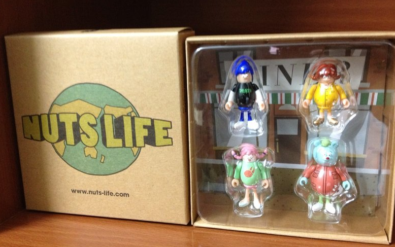 MOGraphixx 2015 T9G Nuts Life The Original Ver 4 2" Vinyl Figure Set - Lavits Figure