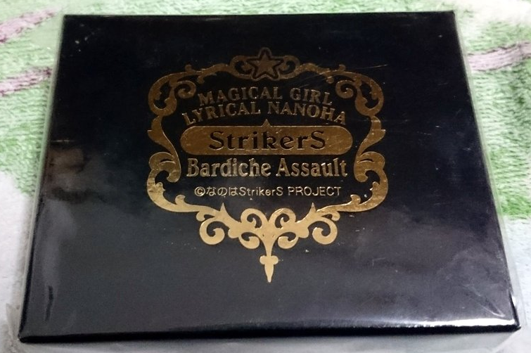 Movic Magical Girl Lyrical Nanoha Strikers Device Metal Charm Collection Bardiche Assault Strap Figure - Lavits Figure
- 1