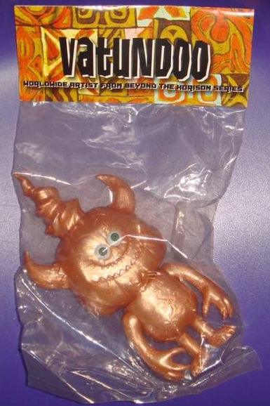 Medicom Toy 2008 T9G Vatundoo Gold Golden Ver 7" Vinyl Figure - Lavits Figure
- 2