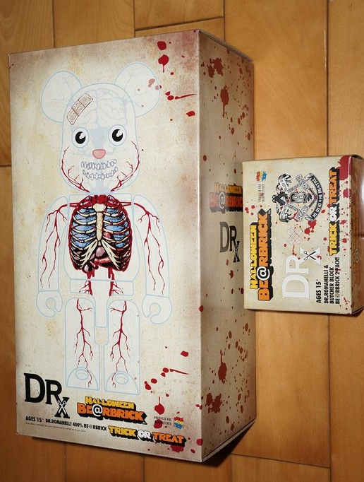 Medicom Toy 2008 Be@rbrick 400% 100% Halloween Dr. Romanelli 11" Vinyl Collection Figure Set - Lavits Figure
 - 2