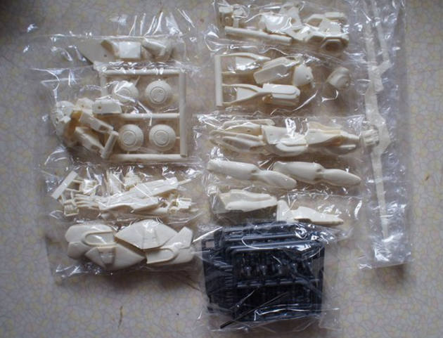 Kotobukiya 1/48 Martian Successor Nadesico Aestivalis 0G Cold Cast Model Kit Figure - Lavits Figure
- 3