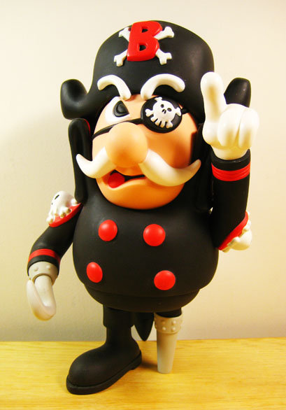 Bounty Hunter BxH 2008 Captain Bounch Black Ver 8" Vinyl Figure Used - Lavits Figure