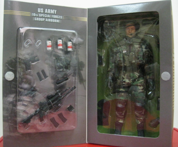 BBi 12" 1/6 Collectible Items Elite Force US Army 10th Special Forces Group Ariborne Gunslinger Action Figure - Lavits Figure
- 2