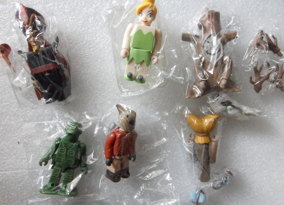 Medicom Toy Kubrick 100% Disney Characters Series 3 6 Trading Collection Figure Set - Lavits Figure
- 2