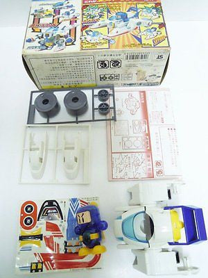 Takara 1995 Super Battle B-Daman Bomberman Bomber Roader 48 Model Kit Figure - Lavits Figure
- 3