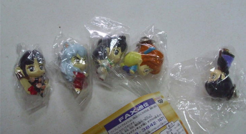 Banpresto Inuyasha Gashapon 5 Strap Swing Mascot Figure Set
