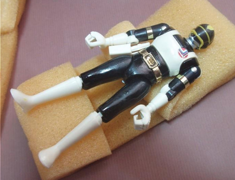 Bandai Power Rangers Dengeki Sentai Changeman Chogokin Red Black 2 Fighter Action Figure Used