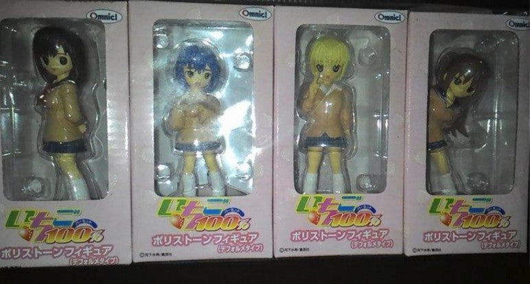 Omnicl Strawberry Ichigo 100% 4 Trading Figure Set