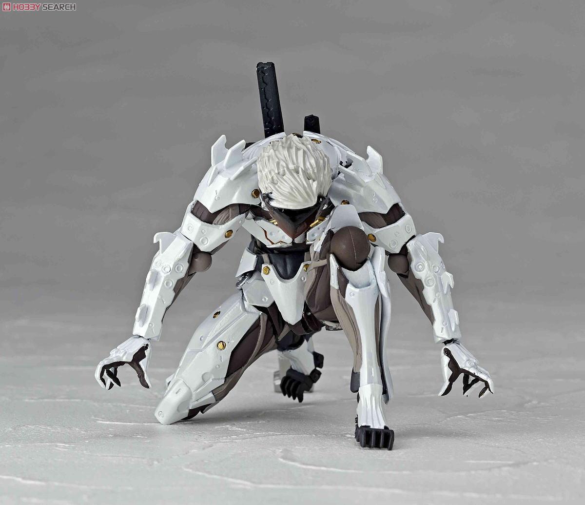 Kaiyodo Revoltech Yamaguchi 140EX Metal Gear Rising Revengeance Raiden White Armor ver Action Figure