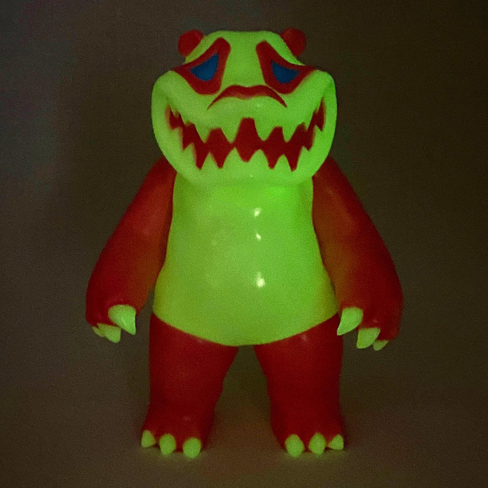 TTToy Hariken Mad Panda Toxic Ooze Glow GID Hearty Pink ver 7" Vinyl Figure