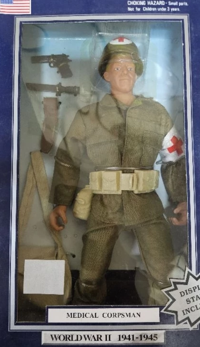 Formative international 1/6 12" Soldiers of the World World War II 1941-1945 Medical Corpsman Action Figure