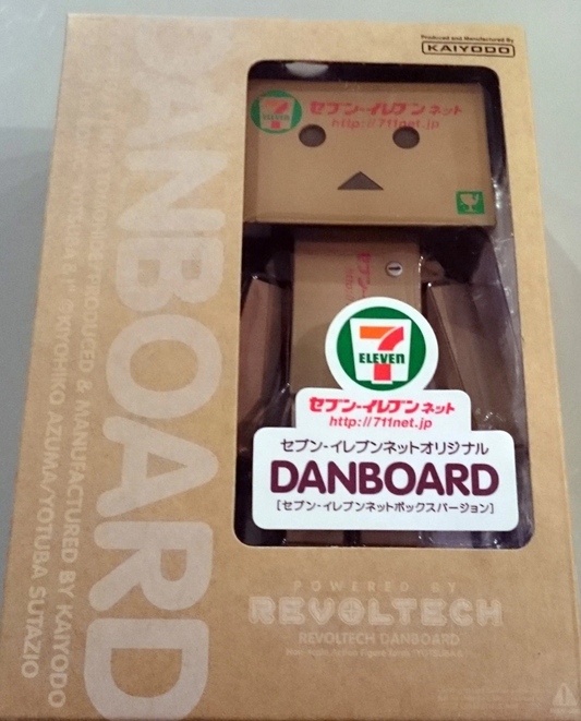 Kaiyodo Revoltech Yotsuba Danboard Danbo 7-11 Net Action Figure
