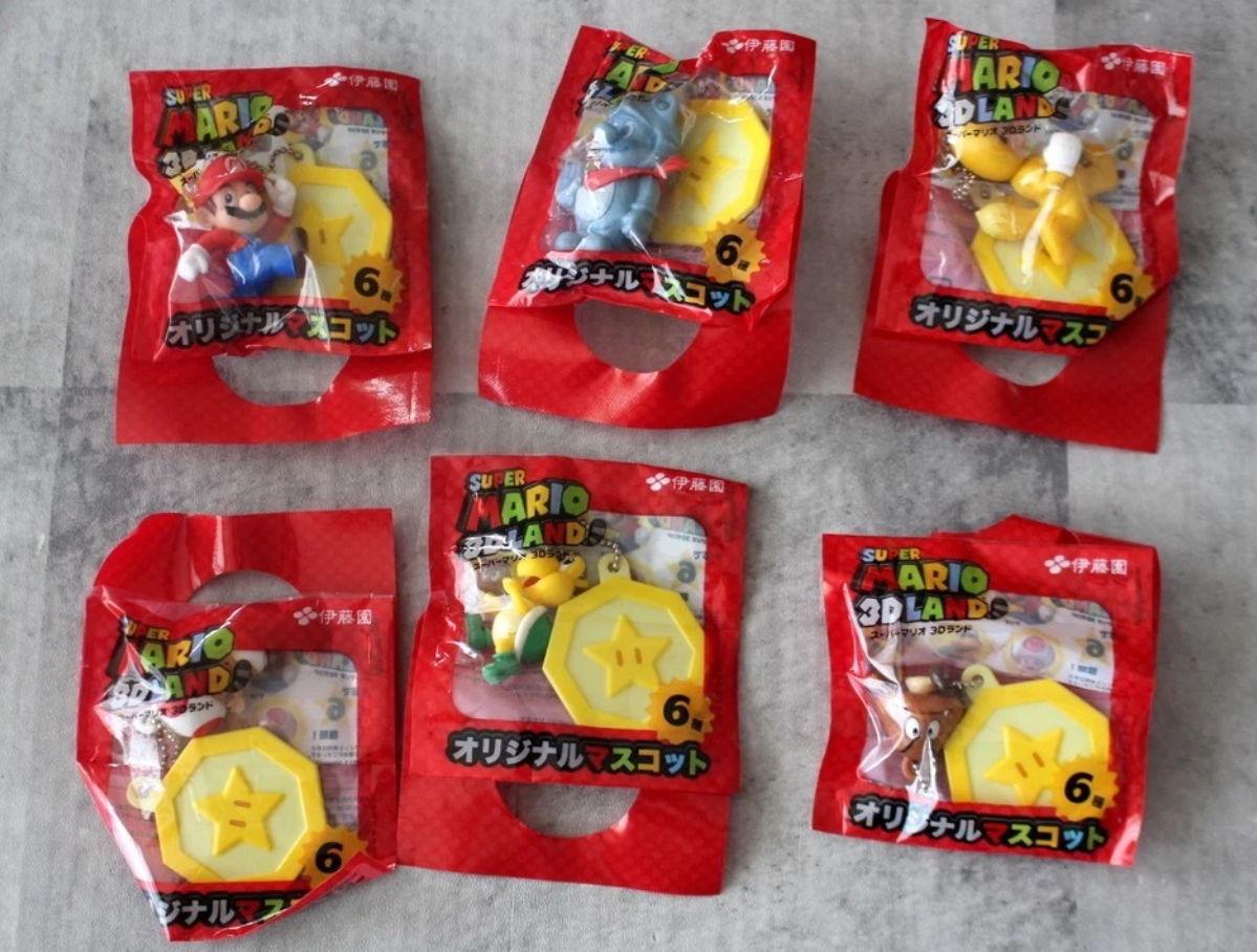 Itoen 2011 Japan Limited Nintendo Super Mario Bros 3D Land 6 Strap Mascot Trading Figure Set