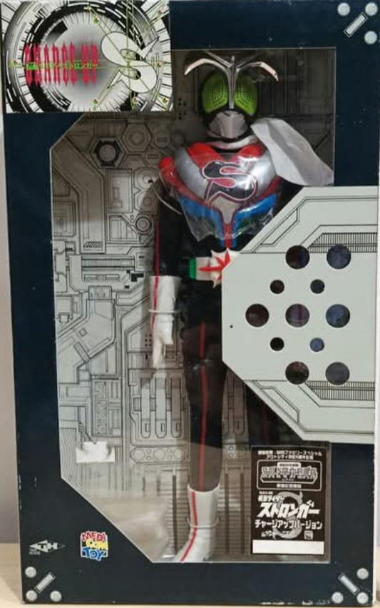Medicom Toy 1/6 12" Kamen Rider Stronger Charge Up ver Limited Edition Action Figure