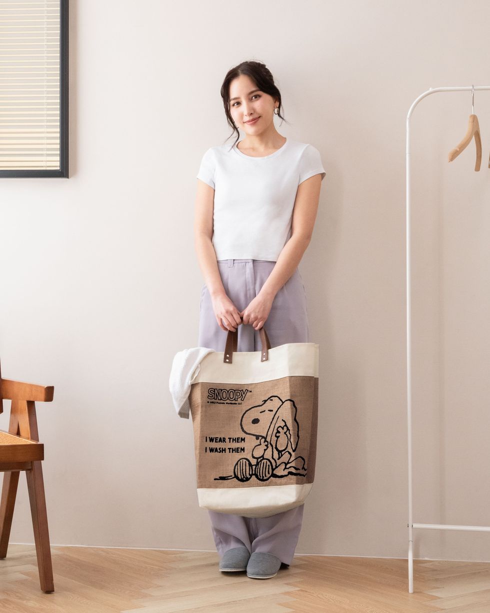 Peanuts Snoopy & Friends Camp Life Taiwan Cosmed Limited Laundry Tote Bag