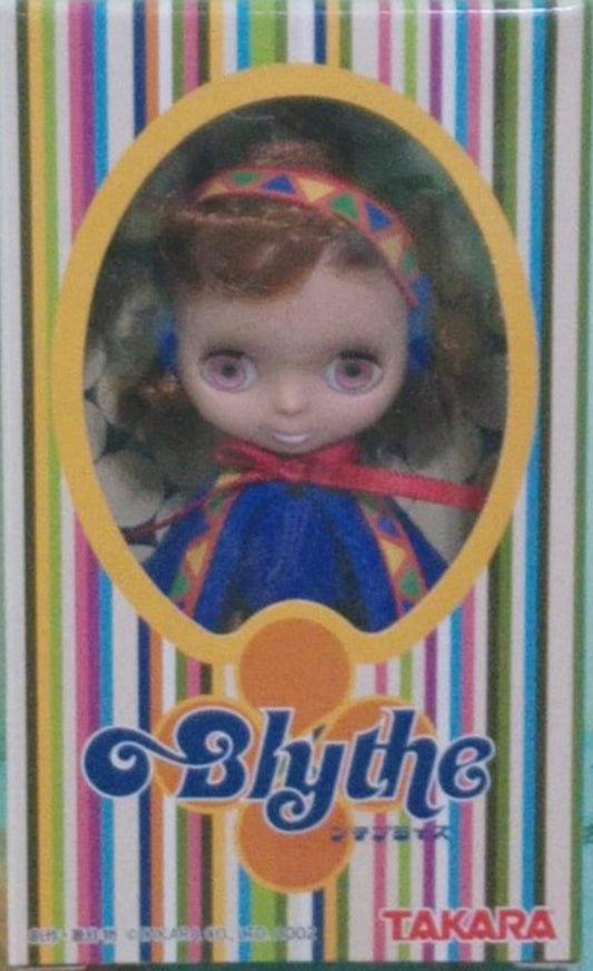 Takara Petite Blythe PBL 01 Cozy Cape Action Doll Figure Used