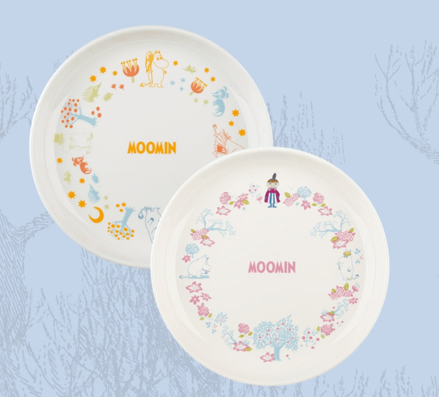 The Story of Moomin Valley Taiwan Family Mart Limited 8" Pottery 2 Plate Dish Set