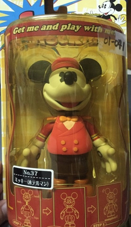 Sega Disney Characters Super Rockin No 37 Mickey Mouse Bobble Head Figure