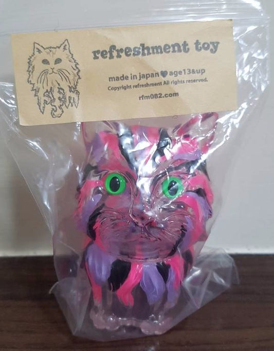 Refreshment Many Eyes Cat 3.5" Vinyl Figure