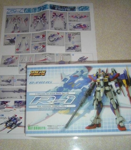 Kotobukiya 1/100 Mobile Suit Gundam R-1 R-Wing Cold Cast Model Kit Figure - Lavits Figure
 - 1