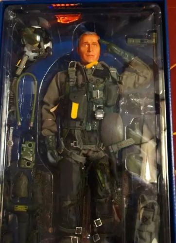 BBi 12" 1/6 Elite Force George W Bush U.S. President Naval Aviator Action Figure - Lavits Figure
 - 2